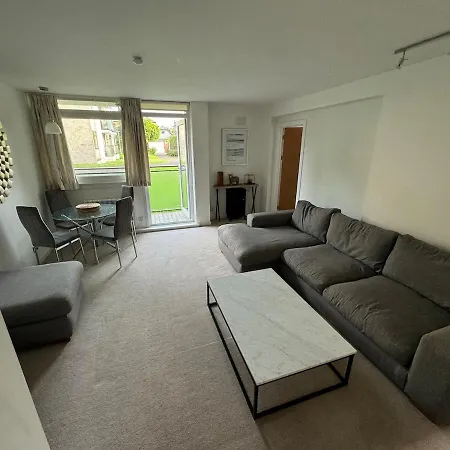 3 Bedroom Tranquil Ground Floor Flat In Merchiston Edinburgh Exterior photo